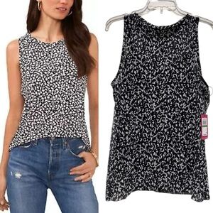 NWT Vince Camuto Black/White Abstract Sleeveless Crinkle Top With Cami
